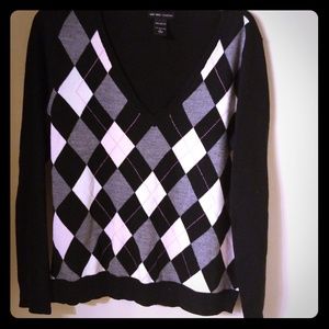 Argyle vneck sweater